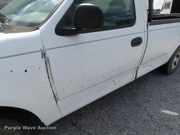 image for item DB4120 2003 Ford F150 XL pickup truck