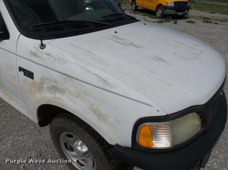 image for item DB4120 2003 Ford F150 XL pickup truck