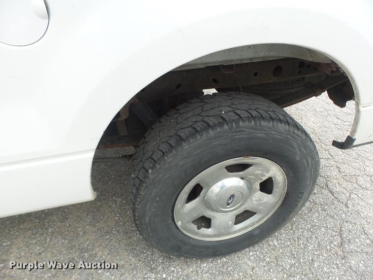 image for item DB5825 2006 Ford F150 pickup truck