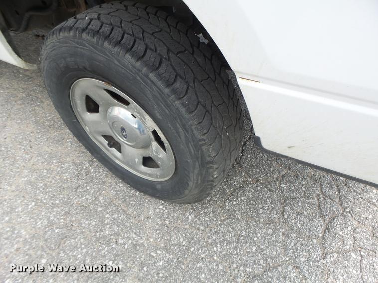 image for item DB5825 2006 Ford F150 pickup truck