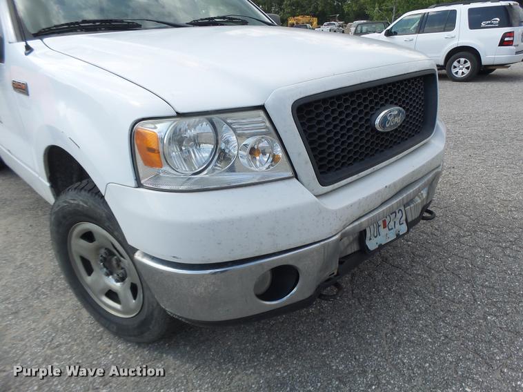 image for item DB5825 2006 Ford F150 pickup truck