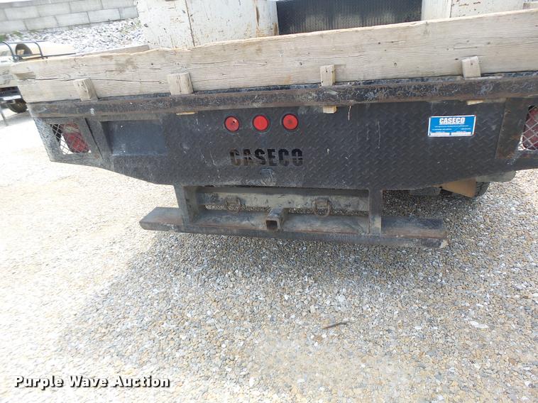 image for item DB5858 2009 Ford F350 Super Duty flatbed pickup truck