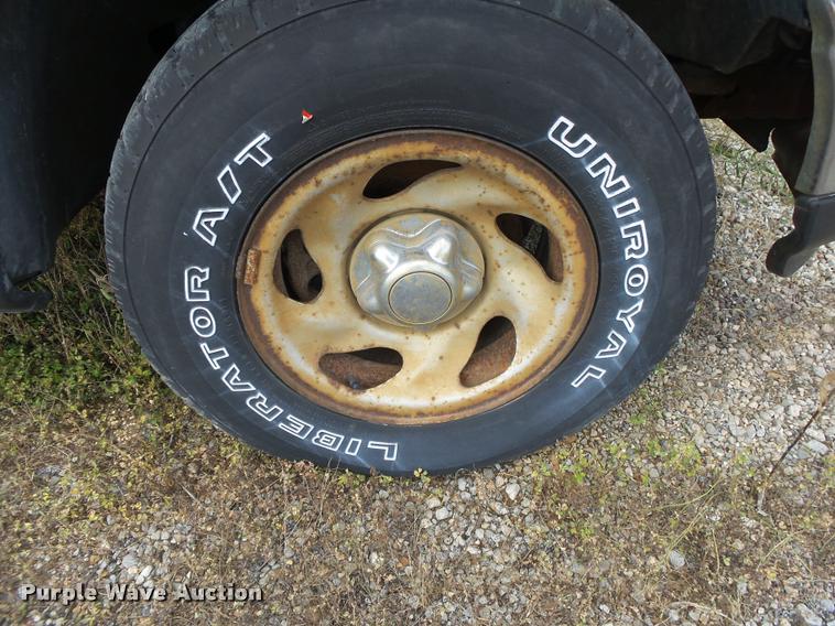 image for item DB7428 1997 Ford F150 pickup truck