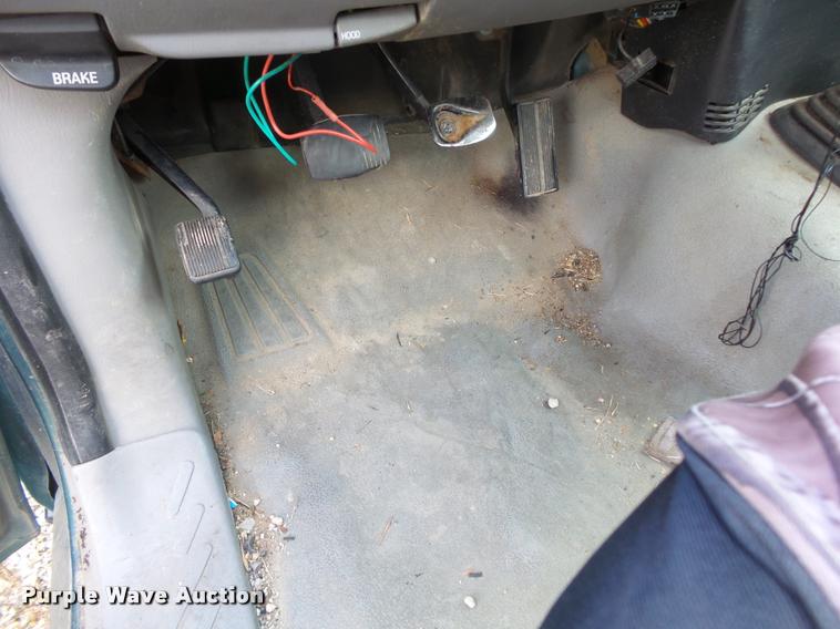 image for item DB7428 1997 Ford F150 pickup truck