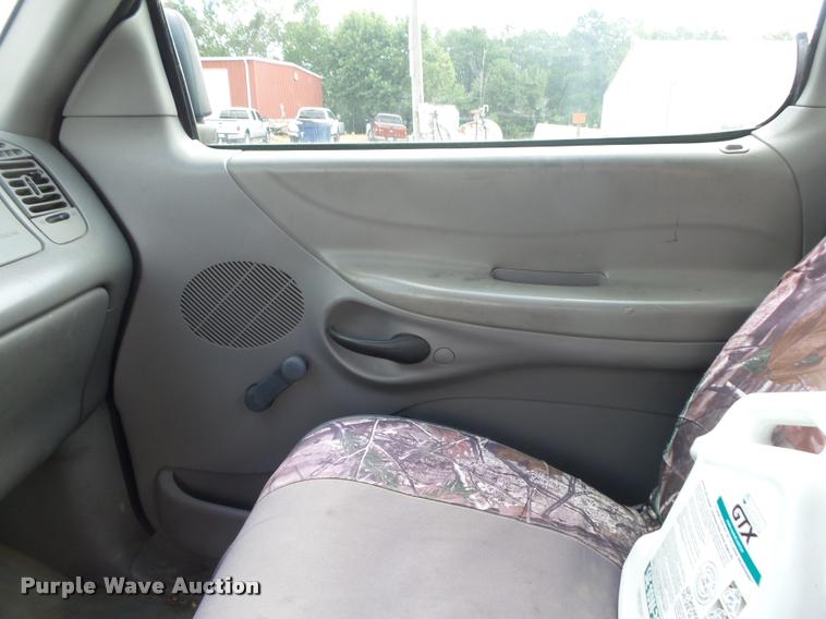 image for item DB7428 1997 Ford F150 pickup truck