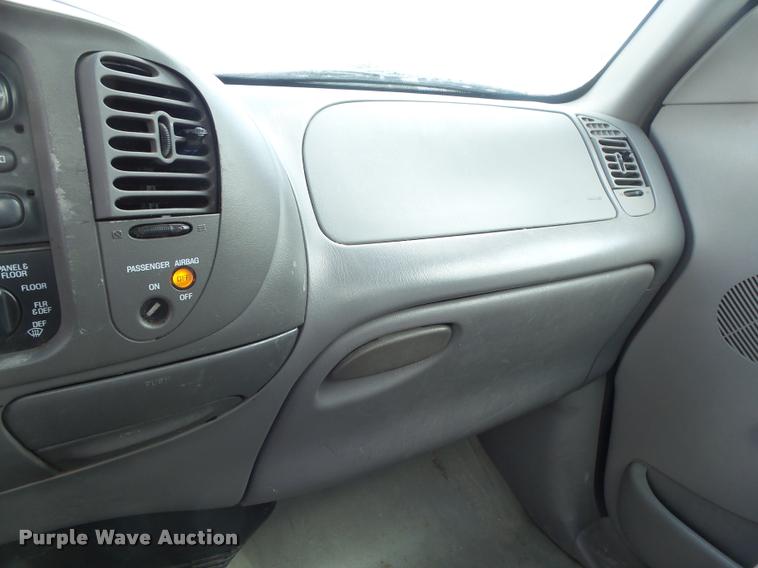 image for item DB7428 1997 Ford F150 pickup truck