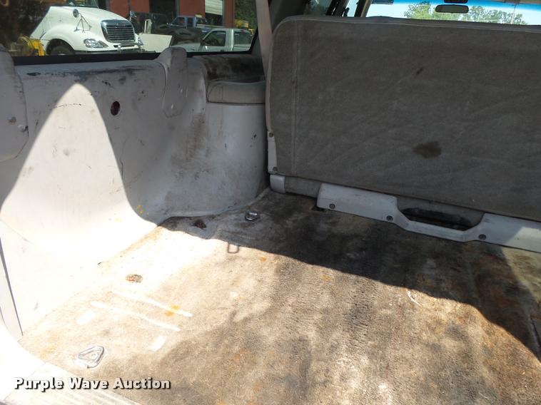 image for item DB7429 1994 Chevrolet Suburban 1500 SUV