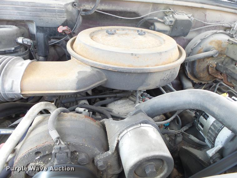 image for item DB7429 1994 Chevrolet Suburban 1500 SUV