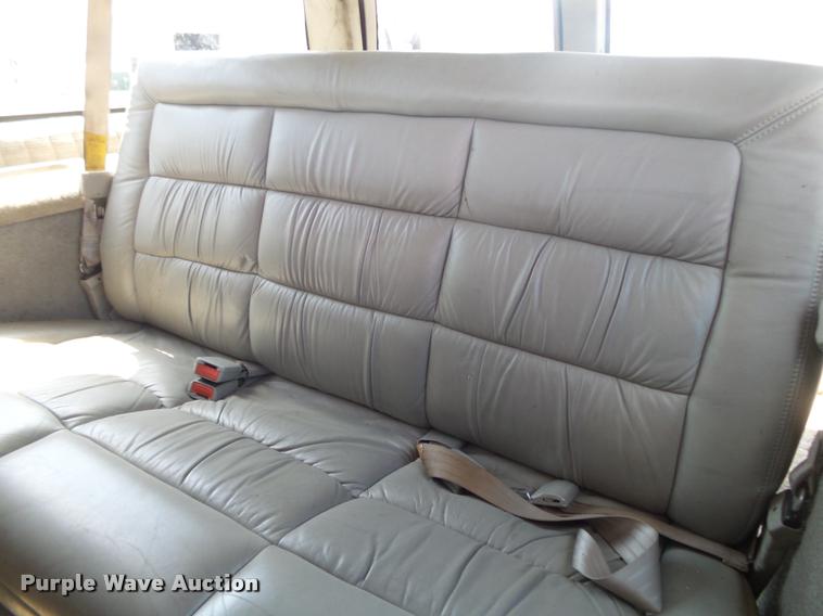 image for item DB7429 1994 Chevrolet Suburban 1500 SUV