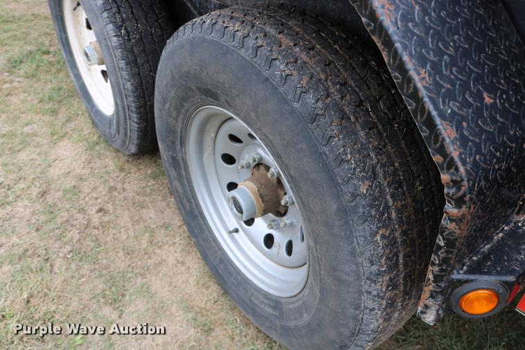 image for item DB9255 2013 Lamar utility trailer