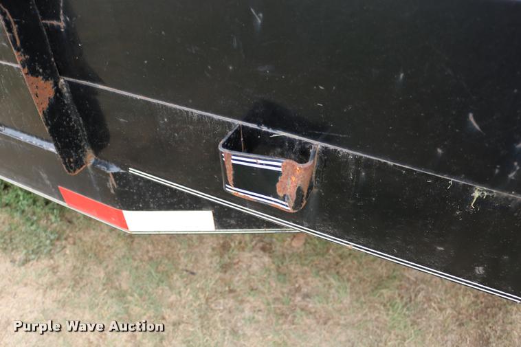 image for item DB9255 2013 Lamar utility trailer