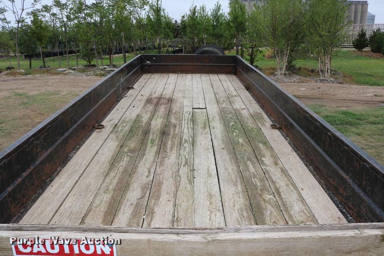 image for item DB9255 2013 Lamar utility trailer