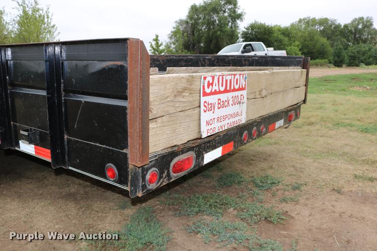 image for item DB9255 2013 Lamar utility trailer