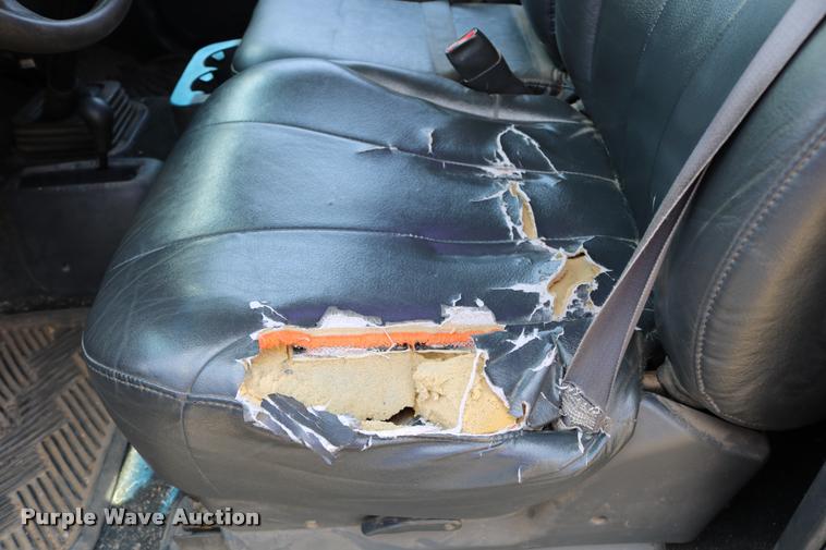 image for item DB9259 2000 GMC Sierra 1500 pickup truck