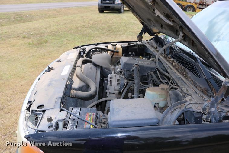 image for item DB9259 2000 GMC Sierra 1500 pickup truck