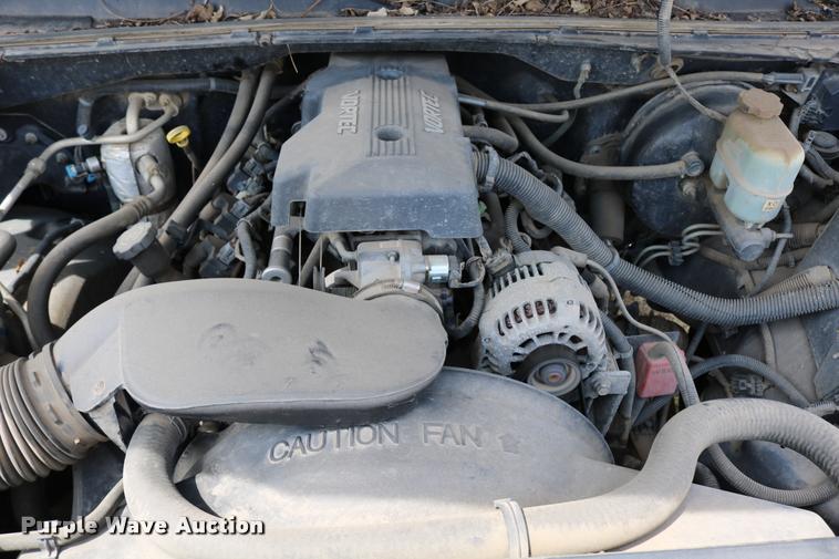 image for item DB9259 2000 GMC Sierra 1500 pickup truck