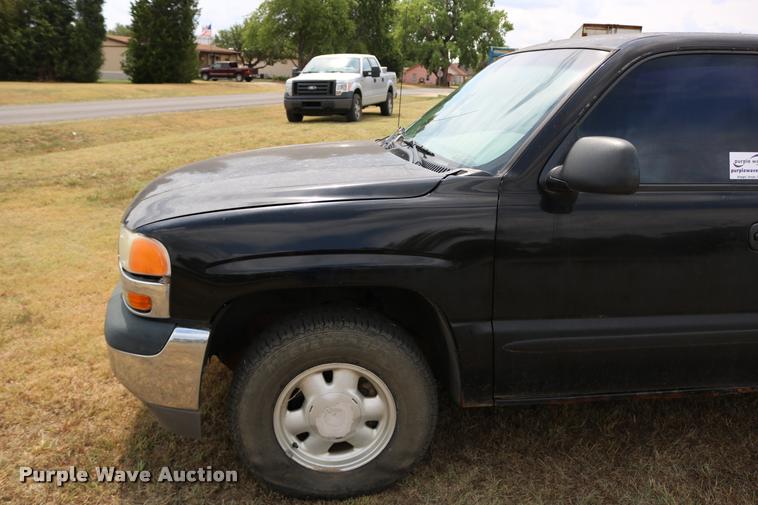 image for item DB9259 2000 GMC Sierra 1500 pickup truck