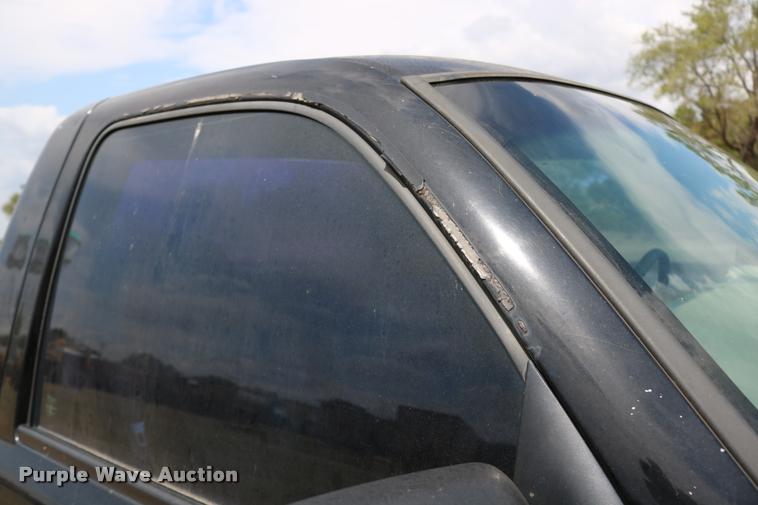 image for item DB9259 2000 GMC Sierra 1500 pickup truck