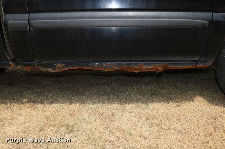 image for item DB9259 2000 GMC Sierra 1500 pickup truck