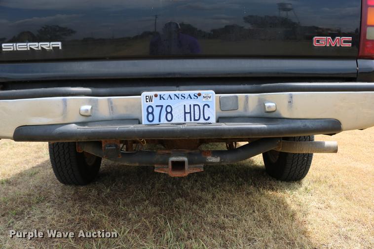 image for item DB9259 2000 GMC Sierra 1500 pickup truck