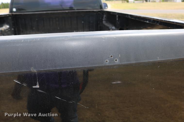 image for item DB9259 2000 GMC Sierra 1500 pickup truck