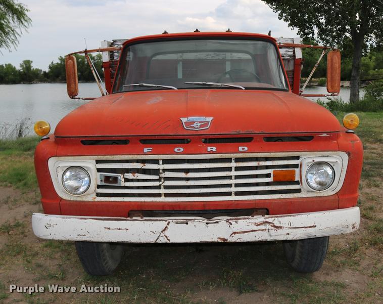 image for item DB9278 1963 Ford 500 grain truck