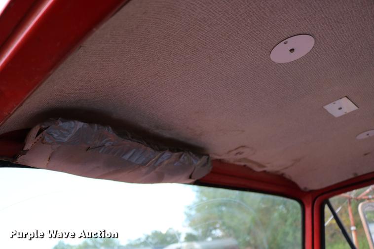 image for item DB9278 1963 Ford 500 grain truck