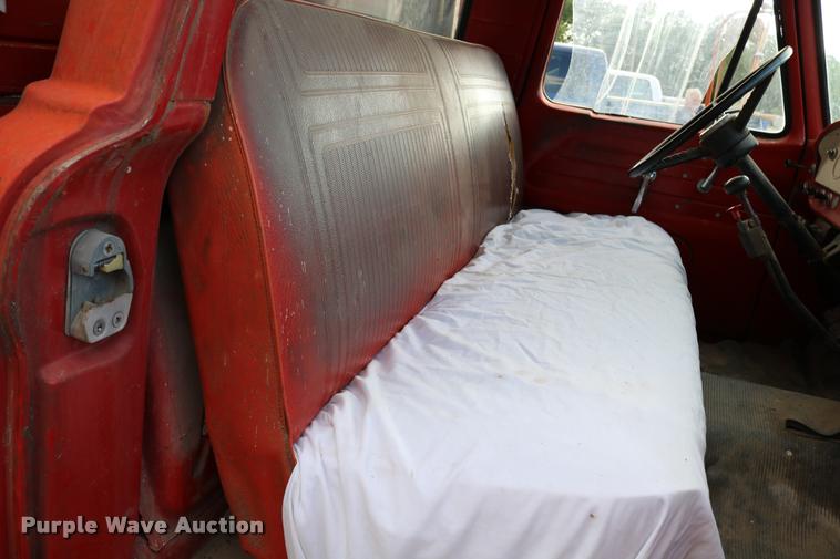 image for item DB9278 1963 Ford 500 grain truck