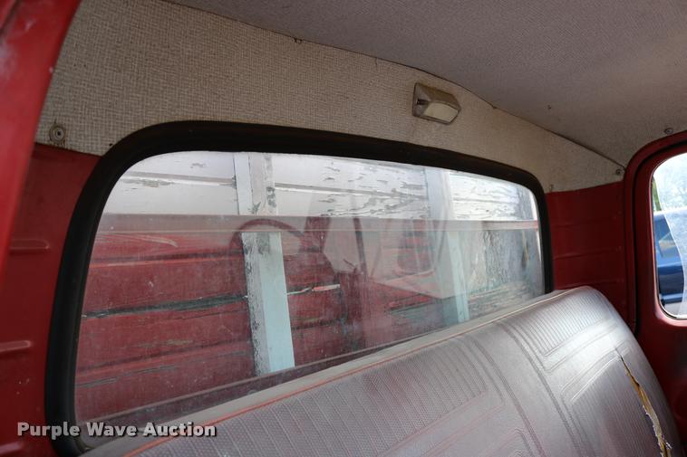 image for item DB9278 1963 Ford 500 grain truck