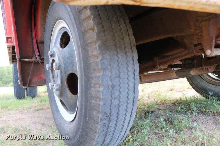 image for item DB9278 1963 Ford 500 grain truck