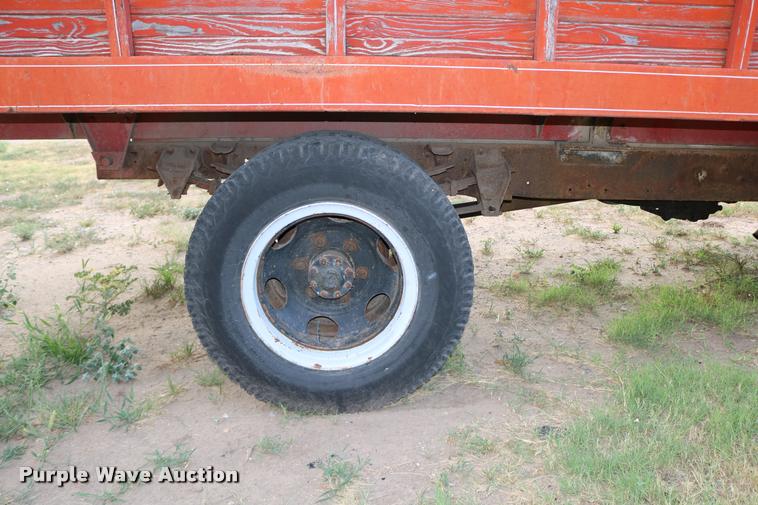 image for item DB9278 1963 Ford 500 grain truck