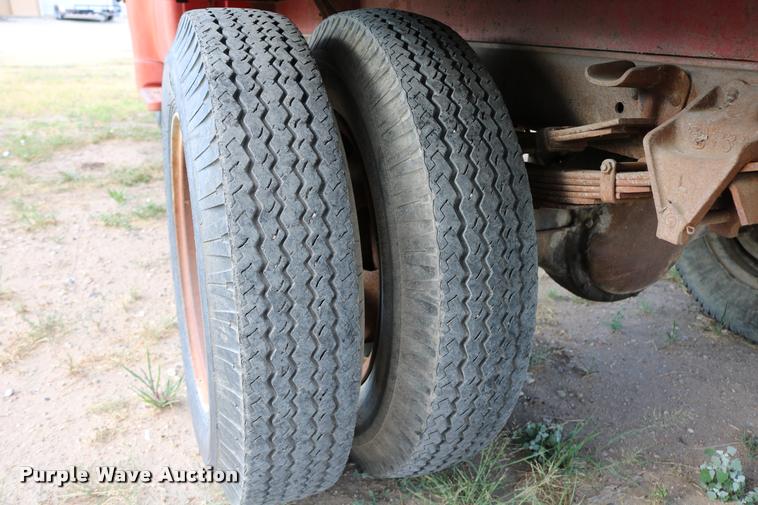 image for item DB9278 1963 Ford 500 grain truck