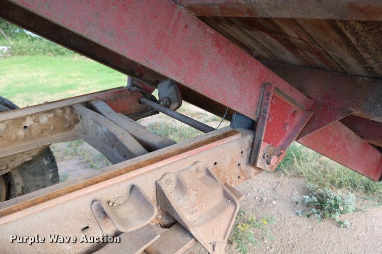 image for item DB9278 1963 Ford 500 grain truck