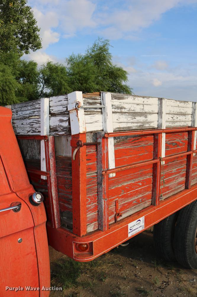 image for item DB9278 1963 Ford 500 grain truck