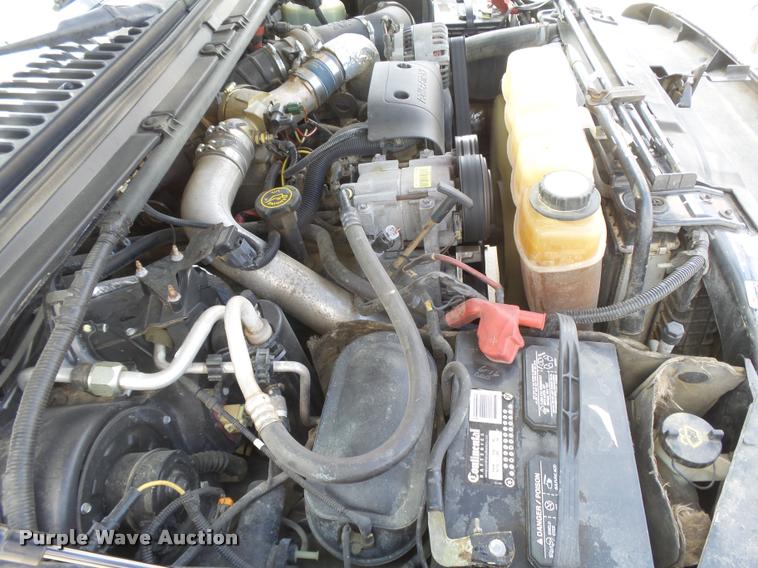 image for item DC3979 2003 Ford F350 Super Duty XLT Lariat Edge Crew Cab flatbed pickup truck