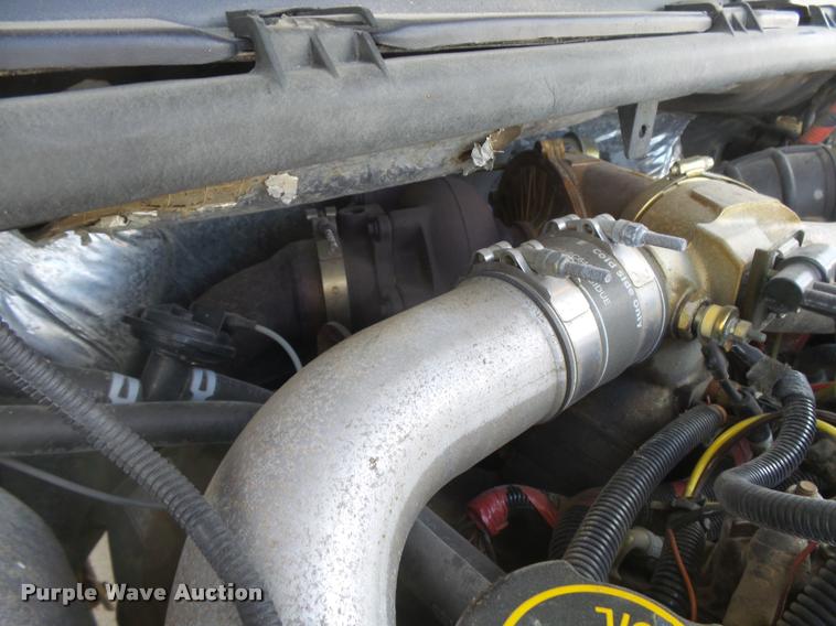 image for item DC3979 2003 Ford F350 Super Duty XLT Lariat Edge Crew Cab flatbed pickup truck