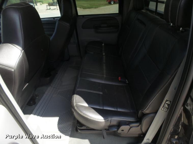 image for item DC3979 2003 Ford F350 Super Duty XLT Lariat Edge Crew Cab flatbed pickup truck