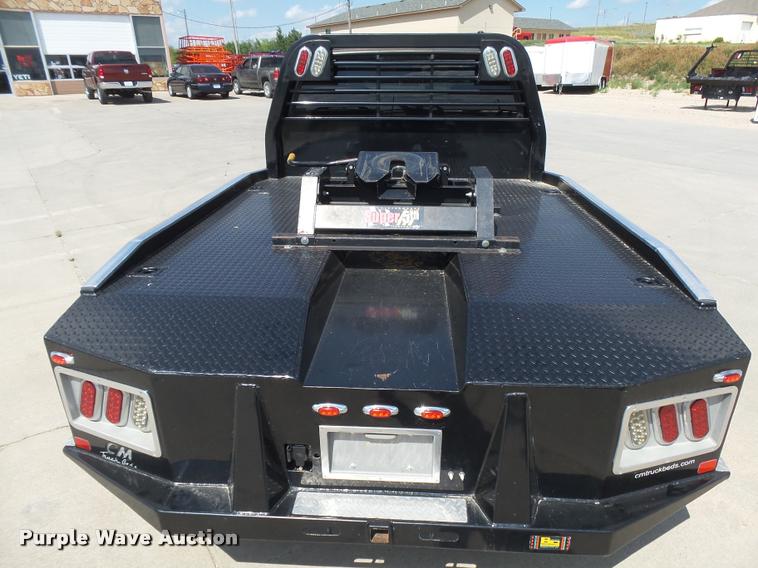 image for item DC3979 2003 Ford F350 Super Duty XLT Lariat Edge Crew Cab flatbed pickup truck