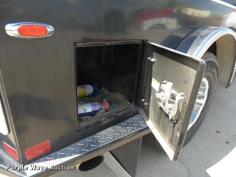 image for item DC3979 2003 Ford F350 Super Duty XLT Lariat Edge Crew Cab flatbed pickup truck