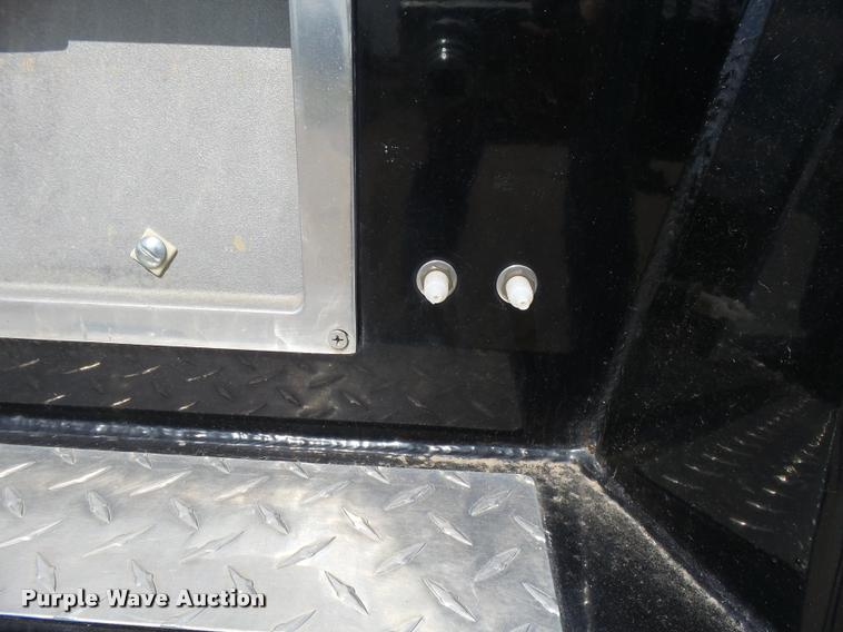 image for item DC3979 2003 Ford F350 Super Duty XLT Lariat Edge Crew Cab flatbed pickup truck