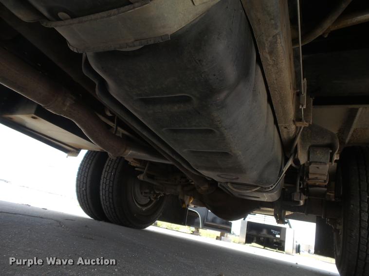 image for item DC3979 2003 Ford F350 Super Duty XLT Lariat Edge Crew Cab flatbed pickup truck