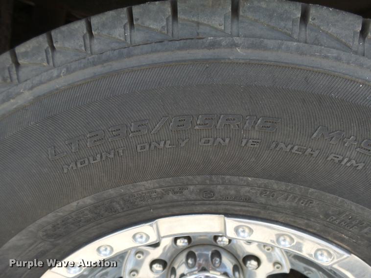 image for item DC3979 2003 Ford F350 Super Duty XLT Lariat Edge Crew Cab flatbed pickup truck