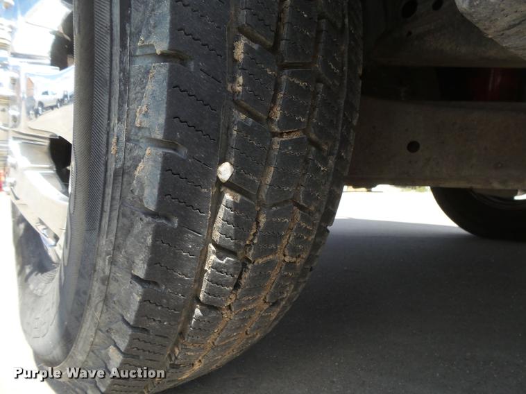 image for item DC3979 2003 Ford F350 Super Duty XLT Lariat Edge Crew Cab flatbed pickup truck