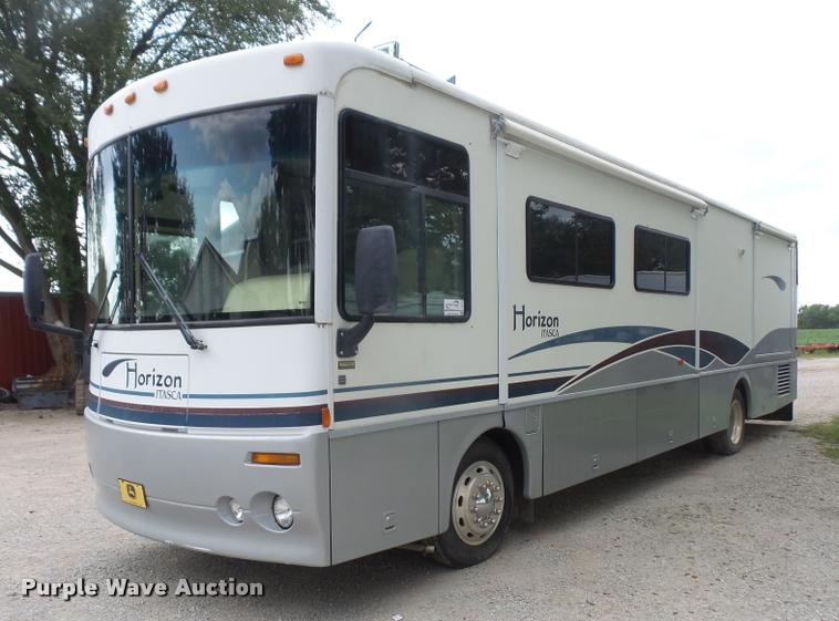 image for item DC5474 2001 Winnebago Itasca Horizon RV
