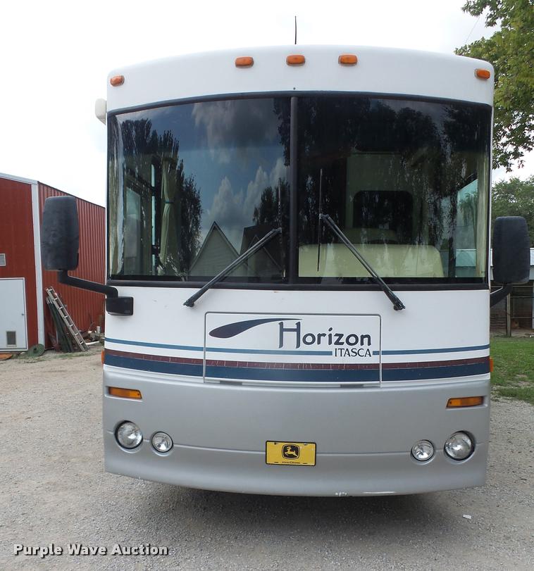 image for item DC5474 2001 Winnebago Itasca Horizon RV