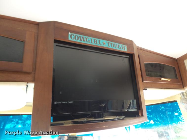 image for item DC5474 2001 Winnebago Itasca Horizon RV