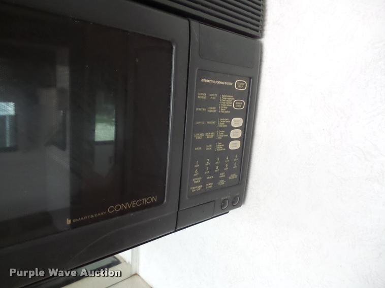 image for item DC5474 2001 Winnebago Itasca Horizon RV