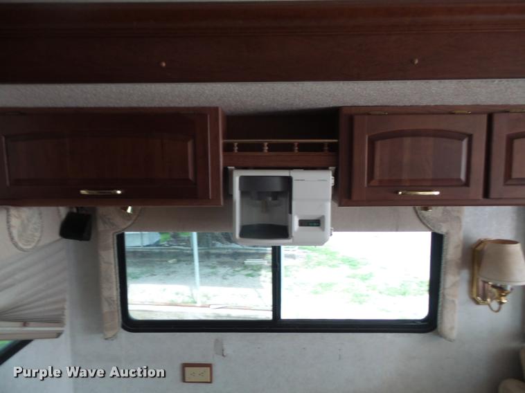 image for item DC5474 2001 Winnebago Itasca Horizon RV