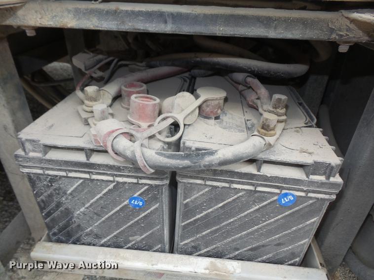 image for item DC5474 2001 Winnebago Itasca Horizon RV