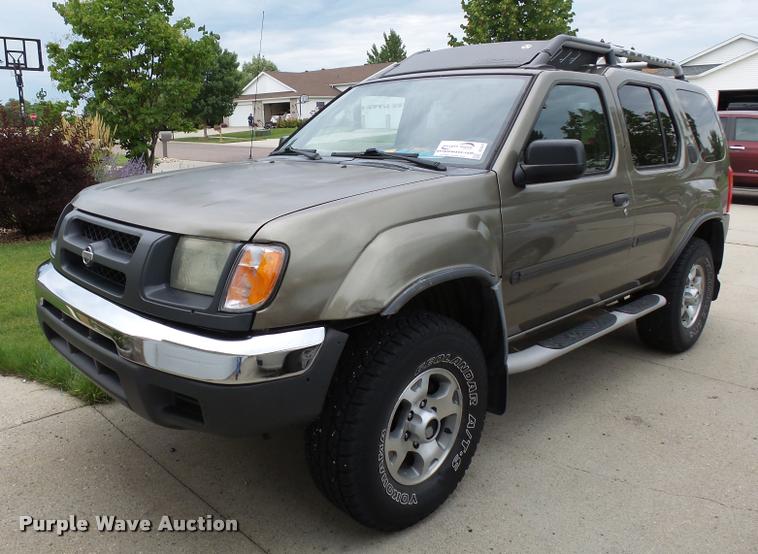 image for item DC6447 2001 Nissan Xterra SUV